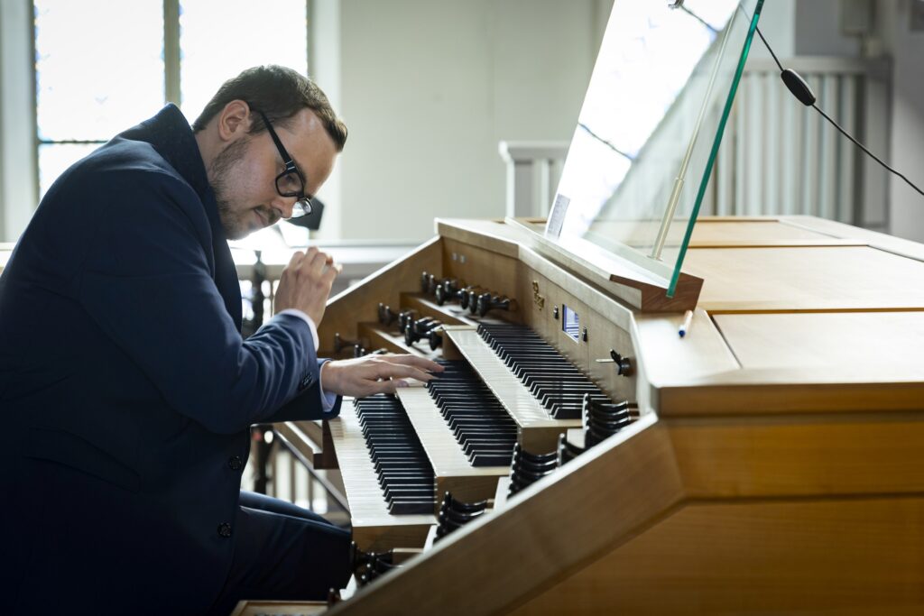 220806 Dmw Orgel Ff 4452 Dmw Heikefischer Kl